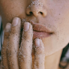 Elevated Earth: Zero Waste Bath Salts, Bath Bombs, Soy Candles & More